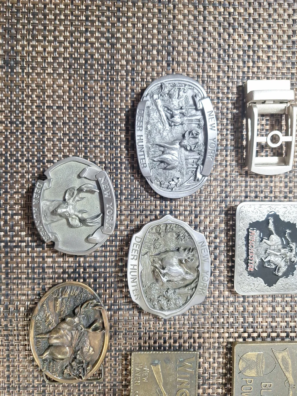 Vintage 19 Belt Buckle Lot-Winchester-Gun-Pistol- Eagle-New YORK-MADE IN USA-JD